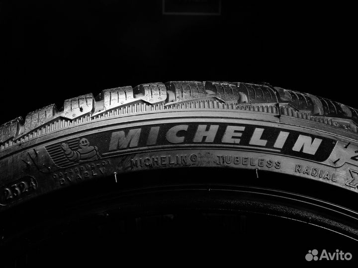 Michelin Pilot Alpin 5 275/35 R19 и 285/30 R20 103V