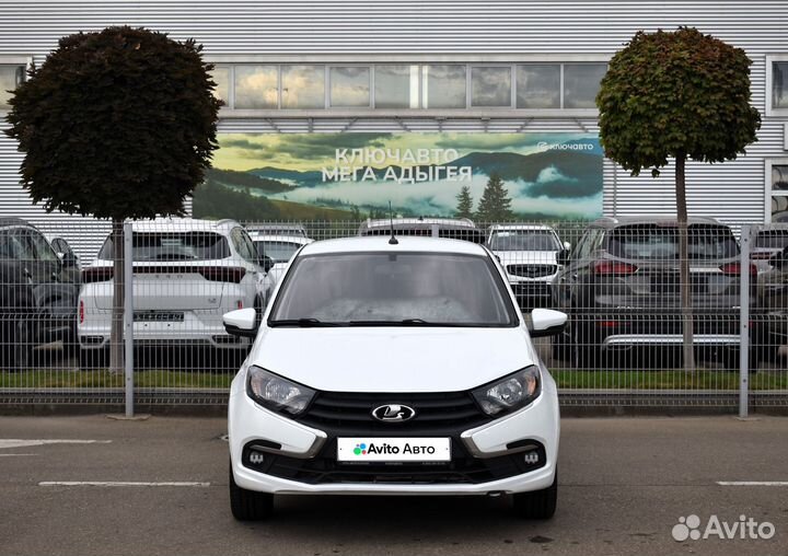 LADA Granta 1.6 МТ, 2019, 107 000 км