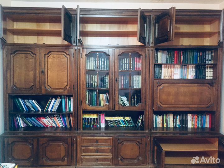 Стенка в гостиную бу