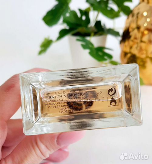 Rosendo Mateu N 5 Floral, Amber, Sensual Musk