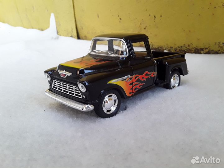 Chevrolet 3100 1:43