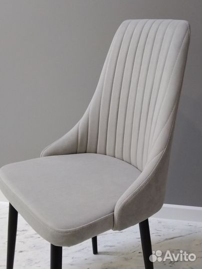 Стулья обеденные мягкие
