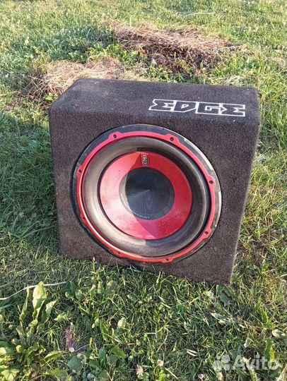 Активный сабвуфер edge