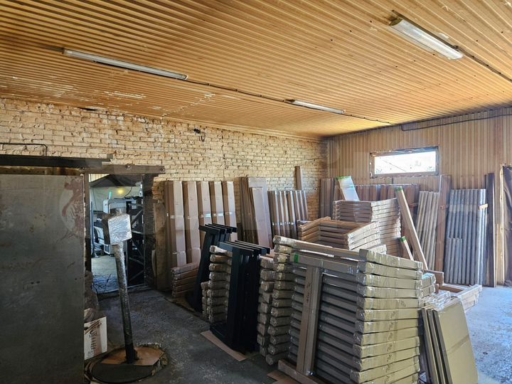 Производственное помещение 300 м²