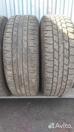 Bridgestone Dueler A/T 265/65 R17