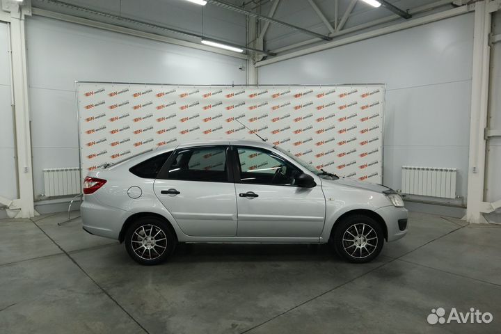 LADA Granta 1.6 МТ, 2014, 163 246 км