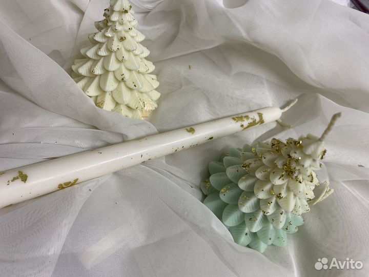 Новогодняя свеча елка из пчелиного воска