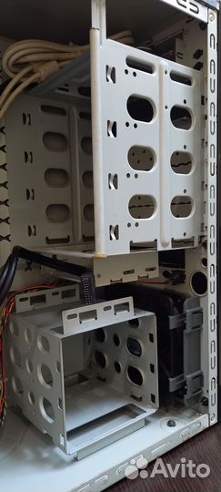 Корпус для пк Termaltake T1