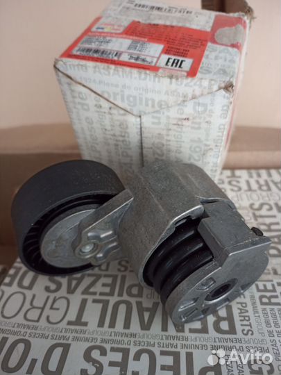 Ролик натяжителя ремня на Renault арт. 30686