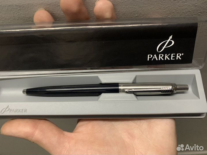 Шариковая ручка parker
