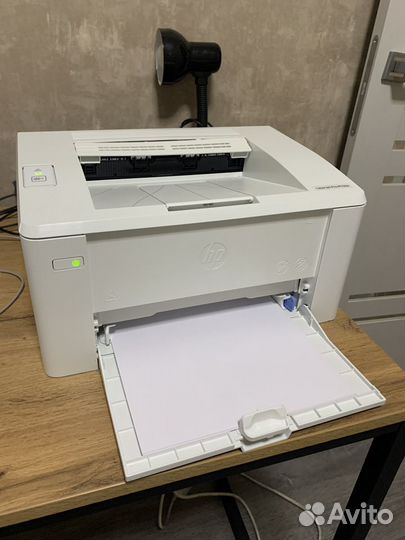 Современный HP LJ M104A почти новый