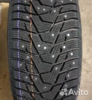 Hankook Winter I'Pike RS2 W429 215/55 R17 98T