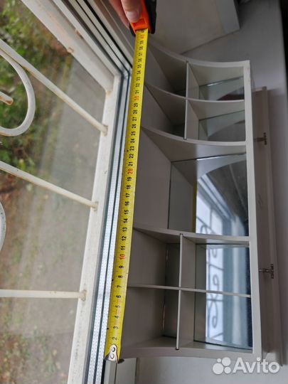 Полка для ювелирных украшений