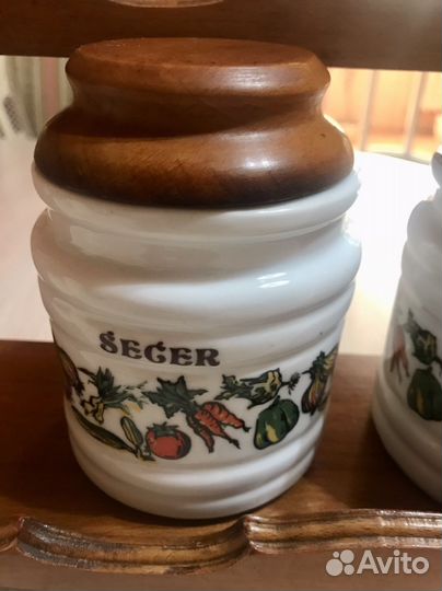 Винтажный набор банок Югославия