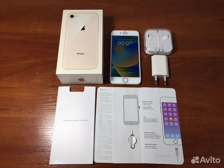 iPhone 8, 64 ГБ