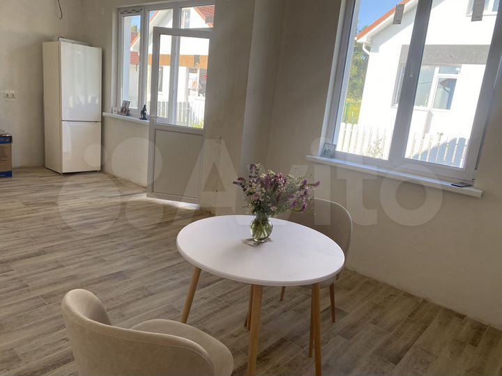 Дом 80 м² на участке 3 сот.