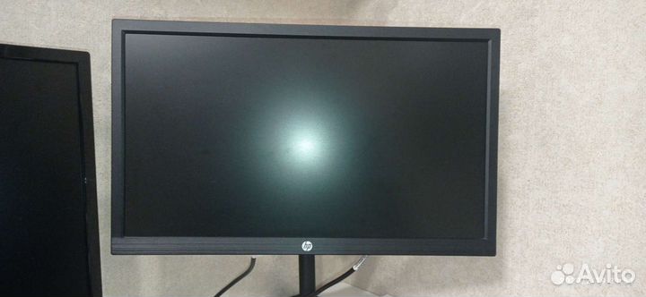 Монитор HP - 19,5 дюймов - 2020 года