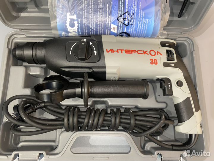 Перфоратор Интерскол 30 / 900 Вт