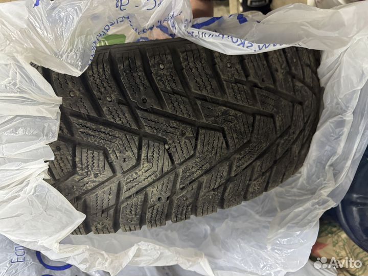 Hankook Winter I'Pike 235/65 R17 104T