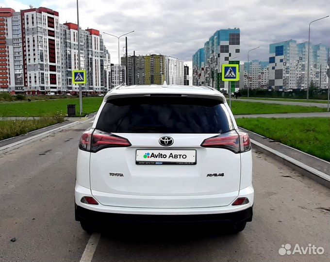 Toyota RAV4 2.0 CVT, 2016, 103 000 км