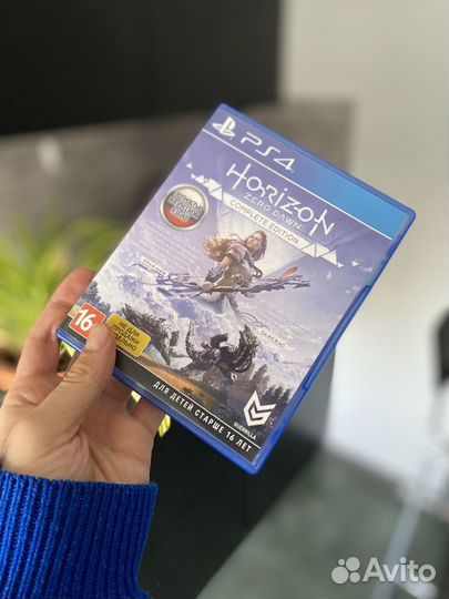 Диски на ps4 Horizon Zero Dawn Comlete Edition