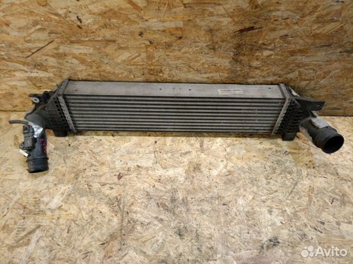 Интеркулер передний Ford Explorer U502 T20hdtx
