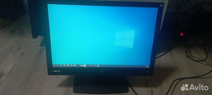 Монитор Benq 20