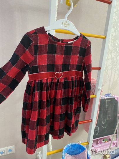 Платье на девочку