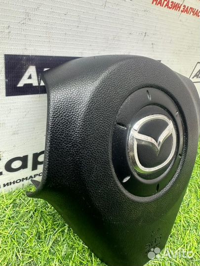 Подушка безопасности в руль Mazda 3 BK Z6