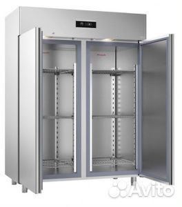 Шкаф холодильный Sagi Fd15T