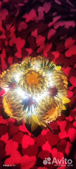 Светильник ручной работы, работает от сети