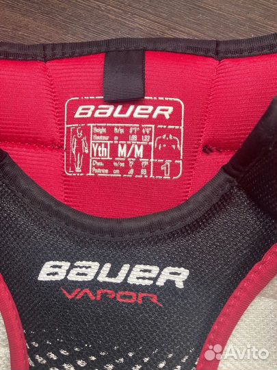 Хоккейный нагрудник bauer