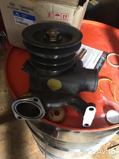 Помпа Hyundai HD-170 Оригинал