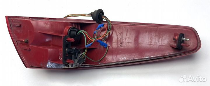 Фонарь задний правый Прав. Пежо 607 2000г 2.2л