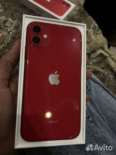 iPhone 11, 64 ГБ