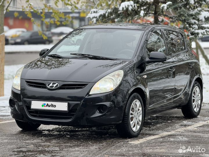 Hyundai i20 1.4 AT, 2010, 219 000 км