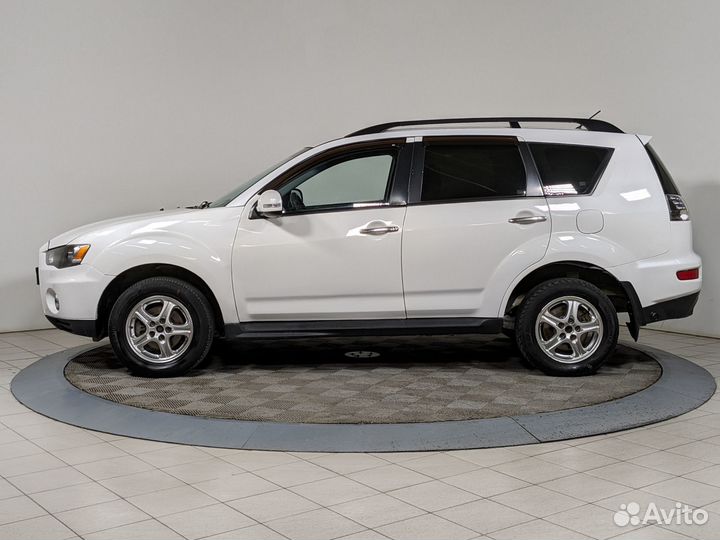 Mitsubishi Outlander 2.0 МТ, 2010, 270 000 км