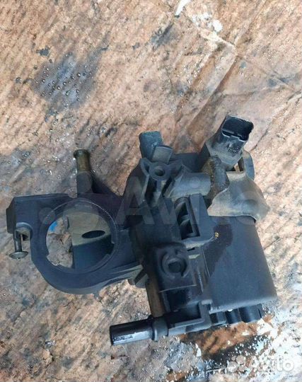 Корпус топливного фильтра Ford Fusion рест. 2006