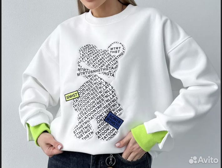 Свитшот женский оверсайз