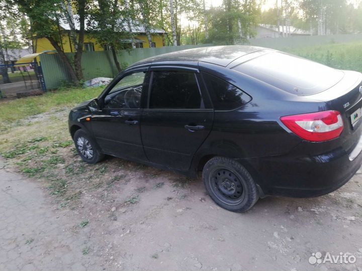LADA Granta 1.6 МТ, 2014, 181 000 км
