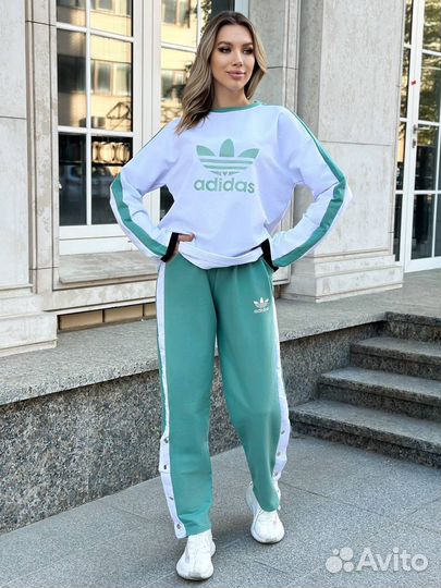 Классный костюм двойка Adidas