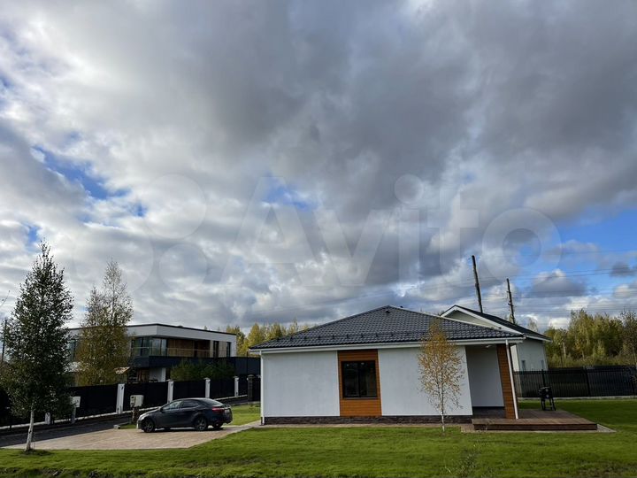 Дом 139 м² на участке 5 сот.