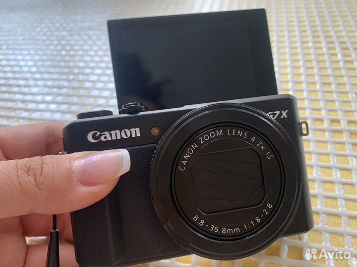 Компактный зеркальный фотоаппарат canon g 7 mark 2