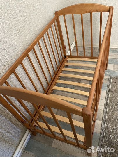 Детская кровать с матрасом