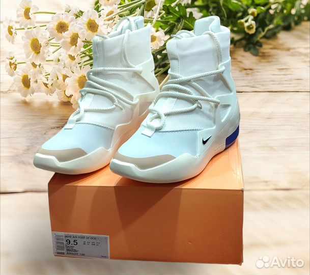 Новые кроссовки Nike Air fear of god 1