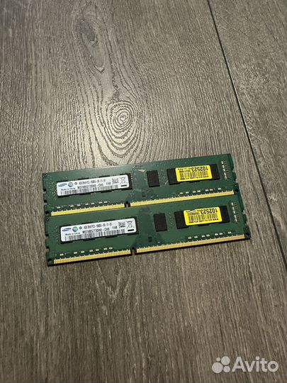 Оперативная память DDR3 8Gb Samsung