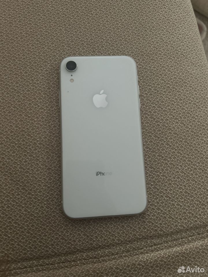 iPhone Xr, 64 ГБ