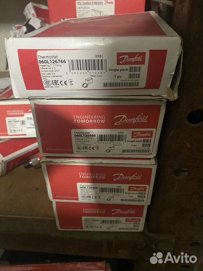 Термостат Danfoss KP61 060L126466 060L126766