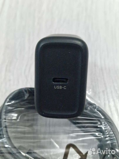 Зарядное устройство Ugreen PD 25W, с кабелем 2м