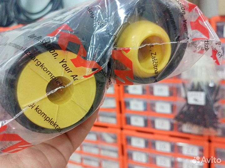 Пыльники и обойки переднего амортизатора Hyundai